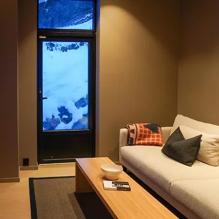 Coastal Retreat 3 Bedroom Haven Villa Tromso
