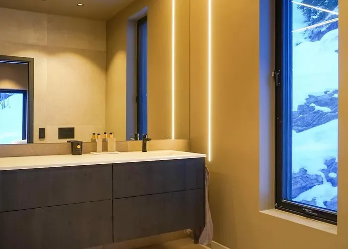 3br Stunning View בית נופש *